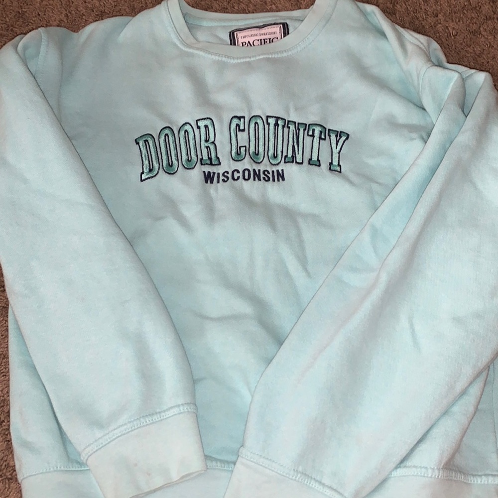 Door county embroidered crewneck